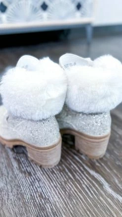 Very G Blink Boots SHOES