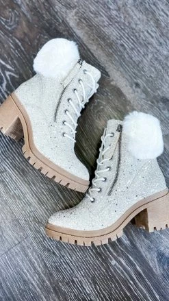 Very G Blink Boots SHOES