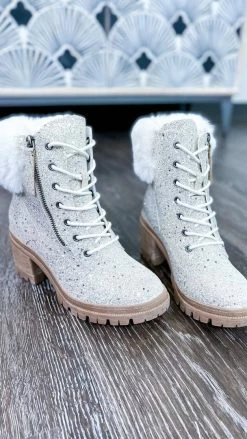 Very G Blink Boots SHOES