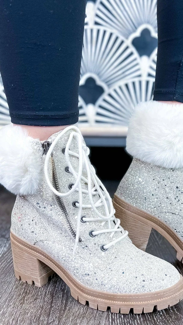 Very G Blink Boots SHOES