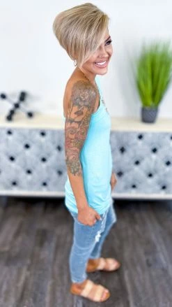 The ZigZag Stripe Blue Best Side Top [NO RETURNS] TOPS & TUNICS