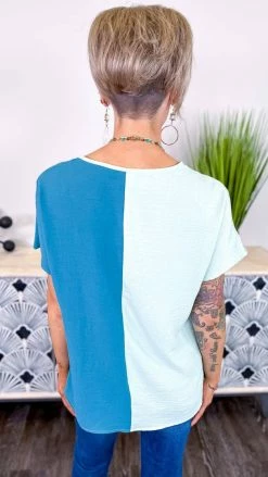 The ZigZag Stripe Blue Fashion Craze Top [NO RETURNS]