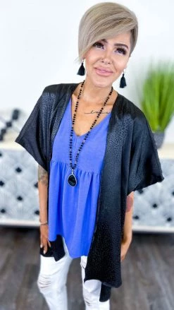 The ZigZag Stripe TOPS & TUNICS Blue Hampton Hills Tank