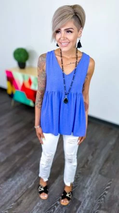 The ZigZag Stripe TOPS & TUNICS Blue Hampton Hills Tank