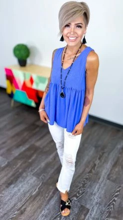 The ZigZag Stripe TOPS & TUNICS Blue Hampton Hills Tank