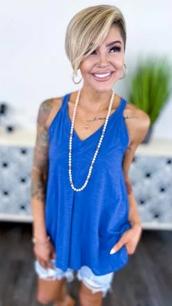 The ZigZag Stripe Blue Lake Gal Tank