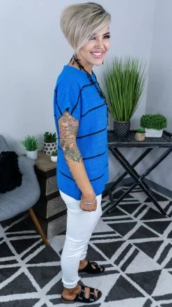 The ZigZag Stripe TOPS & TUNICS Blue Miss Popular Top
