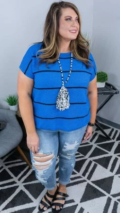 The ZigZag Stripe TOPS & TUNICS Blue Miss Popular Top
