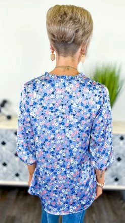 The ZigZag Stripe Blue Reliable Love Top