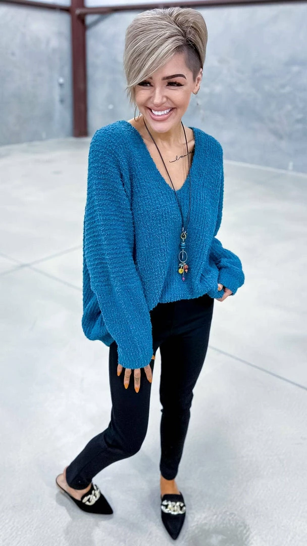 The ZigZag Stripe TOPS & TUNICS Blue Weekly Flavor Sweater