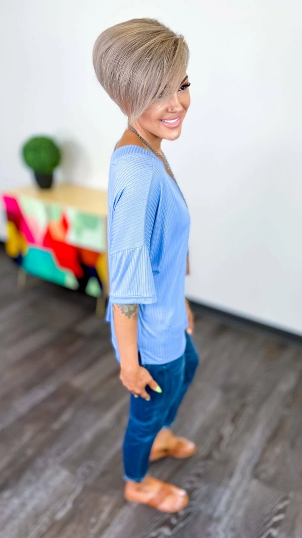 The ZigZag Stripe Blue What Rules Top