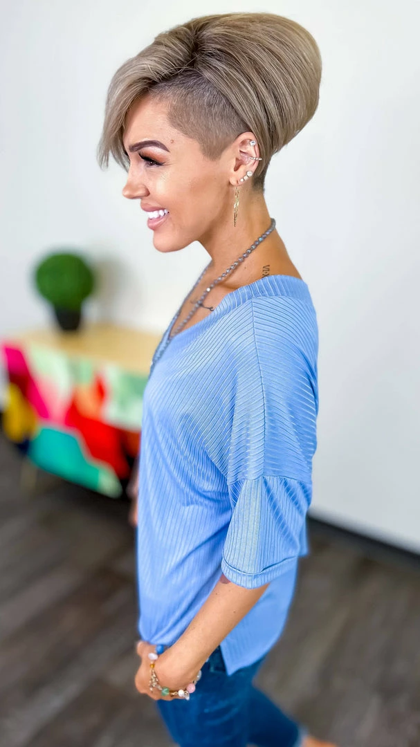 The ZigZag Stripe Blue What Rules Top