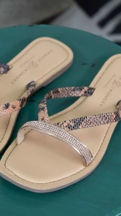 Chinese Laundry Blush Selfie Sandals SHOES