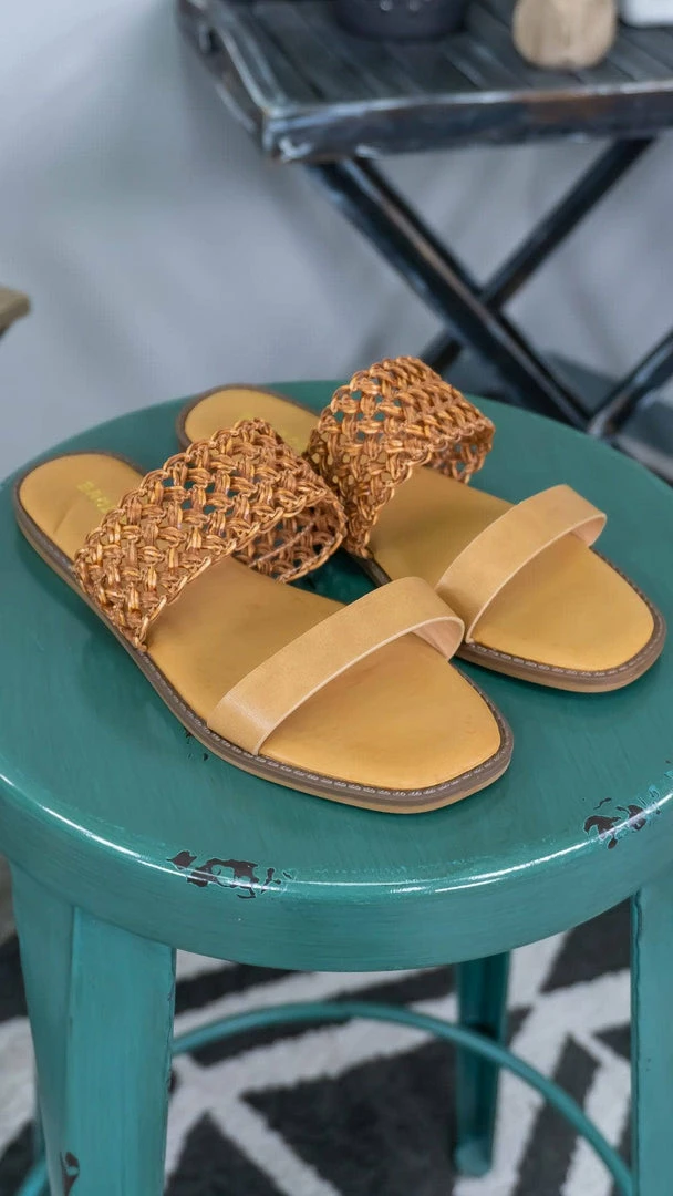 CCOCCI SHOES Brown Alta Sandals