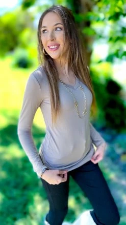 Zenana Brown Best In Basic Top