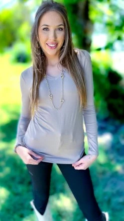 Zenana Brown Best In Basic Top