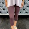 The ZigZag Stripe BOTTOMS Brown Cropped Elite Leggings