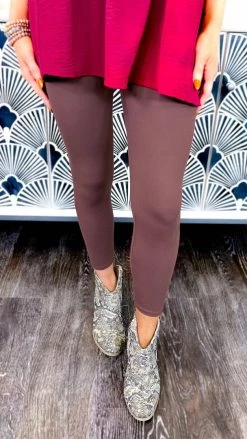 The ZigZag Stripe Brown Elite Leggings BOTTOMS