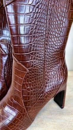 Chinese Laundry SHOES Brown Forester Boots