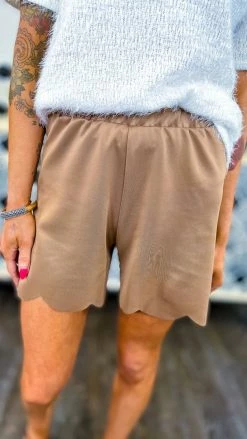 The ZigZag Stripe Brown Pretty City Shorts [NO RETURNS] BOTTOMS
