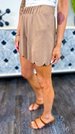 The ZigZag Stripe Brown Pretty City Shorts [NO RETURNS] BOTTOMS