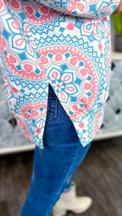 The ZigZag Stripe TOPS & TUNICS Captivating Style Top