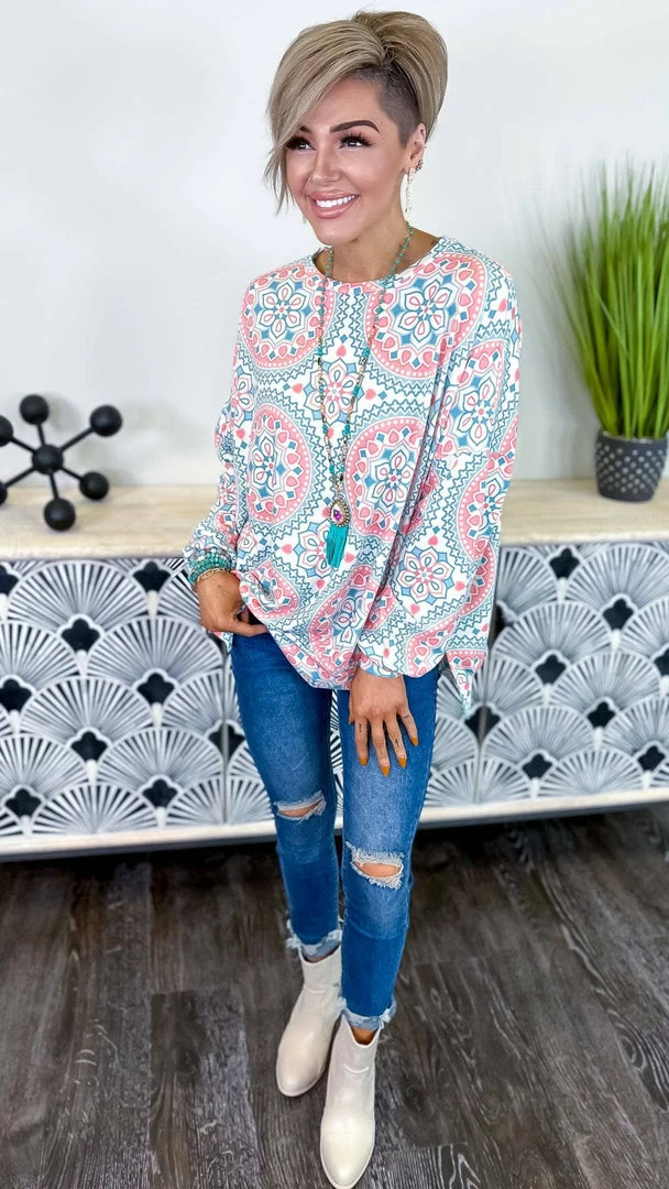 The ZigZag Stripe TOPS & TUNICS Captivating Style Top