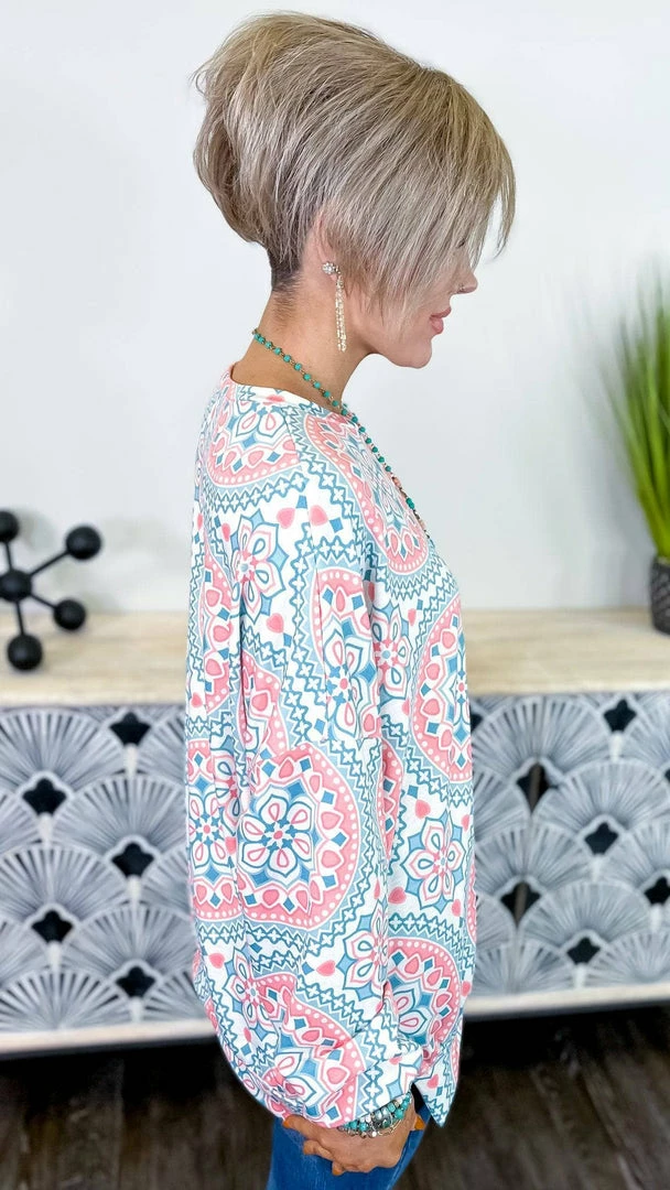 The ZigZag Stripe TOPS & TUNICS Captivating Style Top