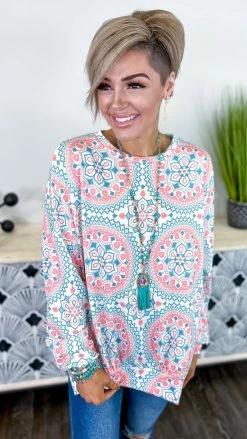 The ZigZag Stripe TOPS & TUNICS Captivating Style Top