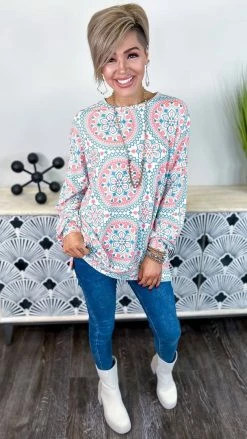 The ZigZag Stripe TOPS & TUNICS Captivating Style Top