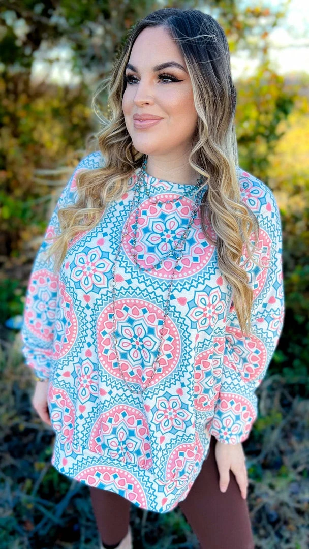 The ZigZag Stripe TOPS & TUNICS Captivating Style Top