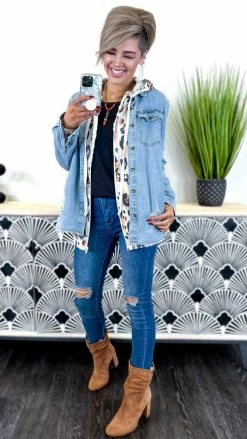 The ZigZag Stripe Carefree Mindset Jacket OUTERWEAR