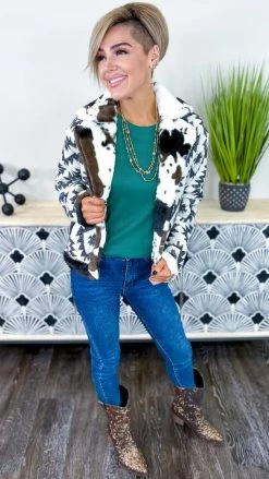 Southern Grace OUTERWEAR Cattle Driving Jacket