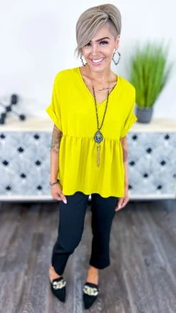 The ZigZag Stripe TOPS & TUNICS Chartreuse City Sleek Top