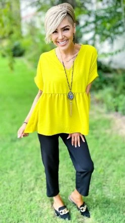 The ZigZag Stripe TOPS & TUNICS Chartreuse City Sleek Top