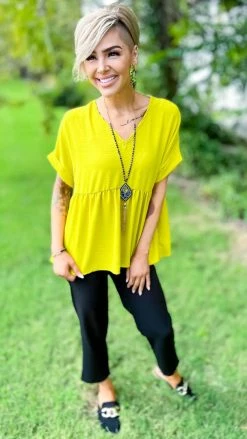 The ZigZag Stripe TOPS & TUNICS Chartreuse City Sleek Top