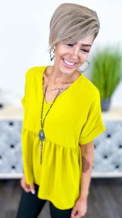 The ZigZag Stripe TOPS & TUNICS Chartreuse City Sleek Top