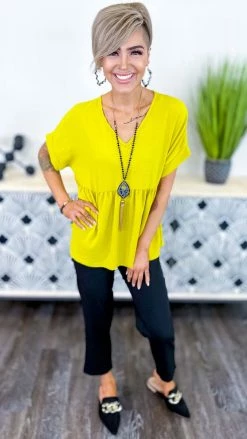 The ZigZag Stripe TOPS & TUNICS Chartreuse City Sleek Top