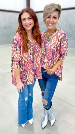 The ZigZag Stripe TOPS & TUNICS Chasing Signs Top