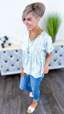 The ZigZag Stripe TOPS & TUNICS Choice To Stay Top