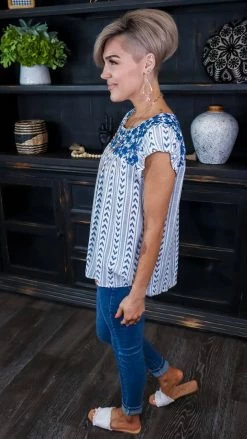 Savanna Jane Conscious Reason Top