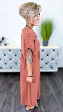 The ZigZag Stripe Copper City Sleek Midi Dress