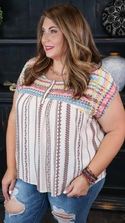 Savanna Jane Country Views Top