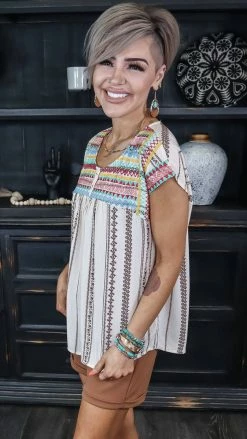 Savanna Jane Country Views Top