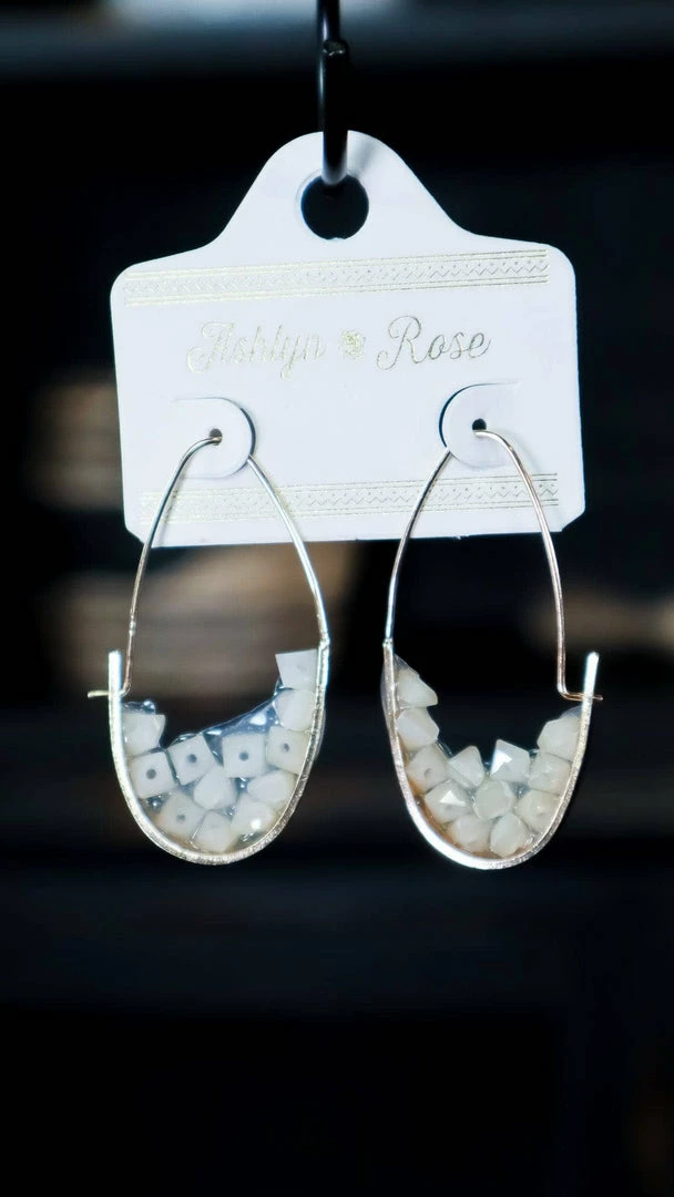 Southern Grace Cream My Date Night Earrings ACCESSORIES