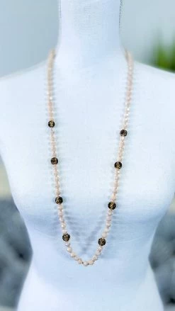 Southern Grace Cream See Me Now Necklace ACCESSORIES