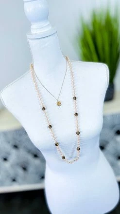 Southern Grace Cream See Me Now Necklace ACCESSORIES