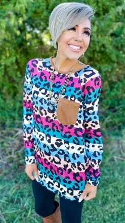 The ZigZag Stripe Cue The Cozy Top TOPS & TUNICS