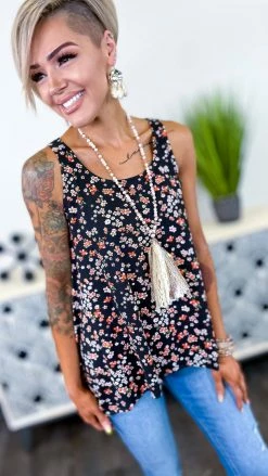 The ZigZag Stripe Daily Thoughts Tank