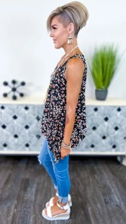 The ZigZag Stripe Daily Thoughts Tank